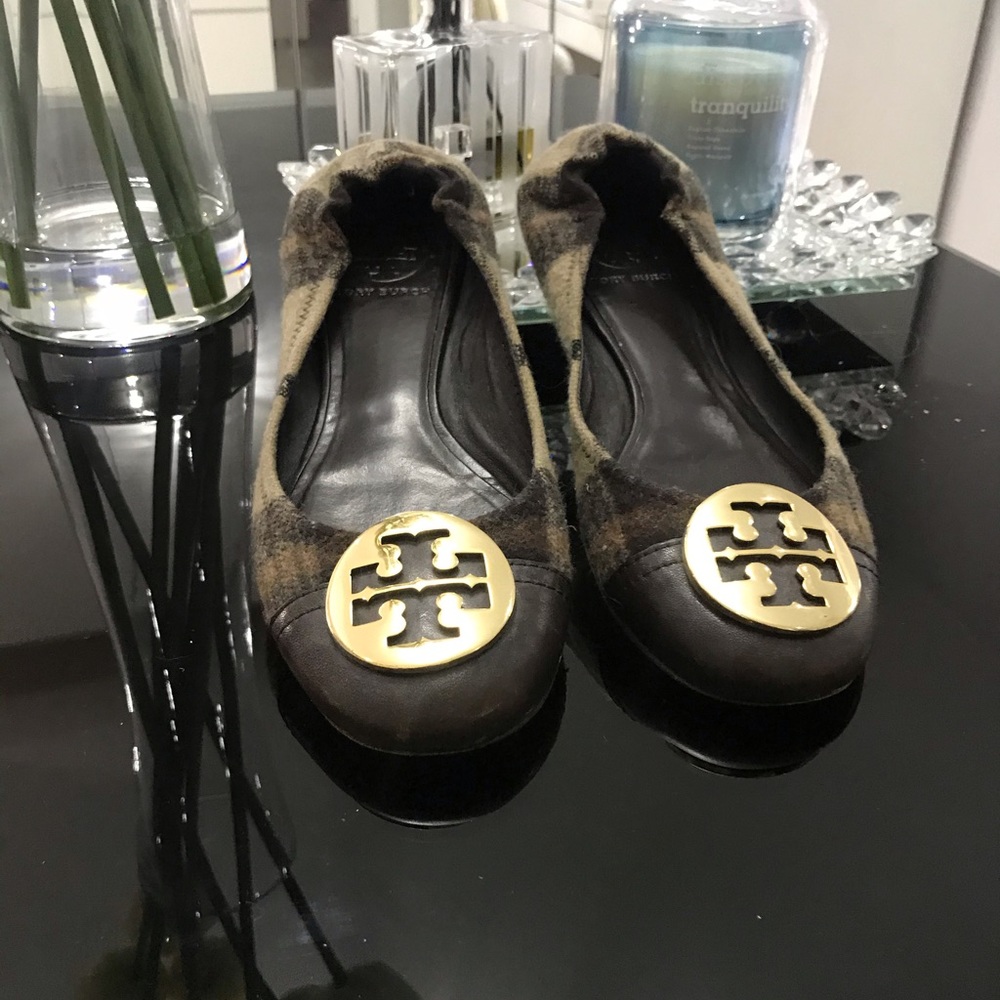 Women’s shoes